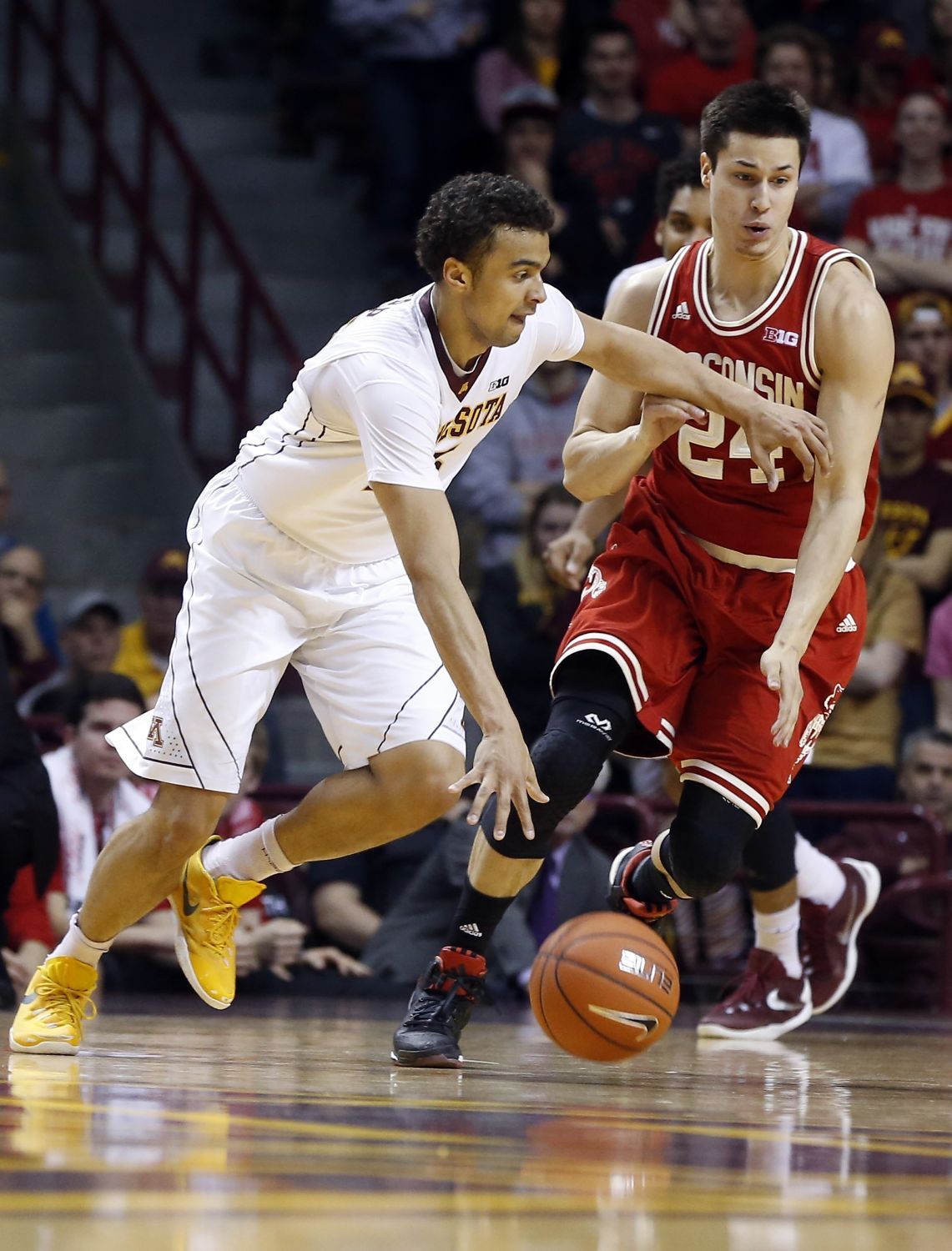 Stephon Sharp, Bronson Koenig